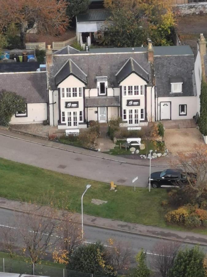 The Ship Inn Invergordon Bagian luar foto